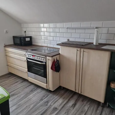 Neu! Ohne Kamin Apartment Burg Stargard