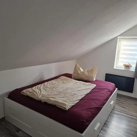 Lejlighed Neu! Ohne Kamin Burg Stargard